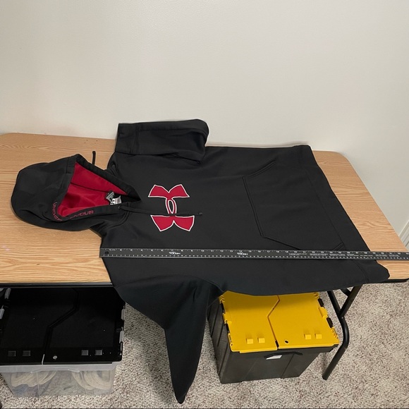 Under Armour pull over hoodie - Picture 12 of 16